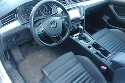 valkoinen Volkswagen Passat 2018 kuva 3.