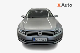 sininen Volkswagen Passat 2019 kuva 4.