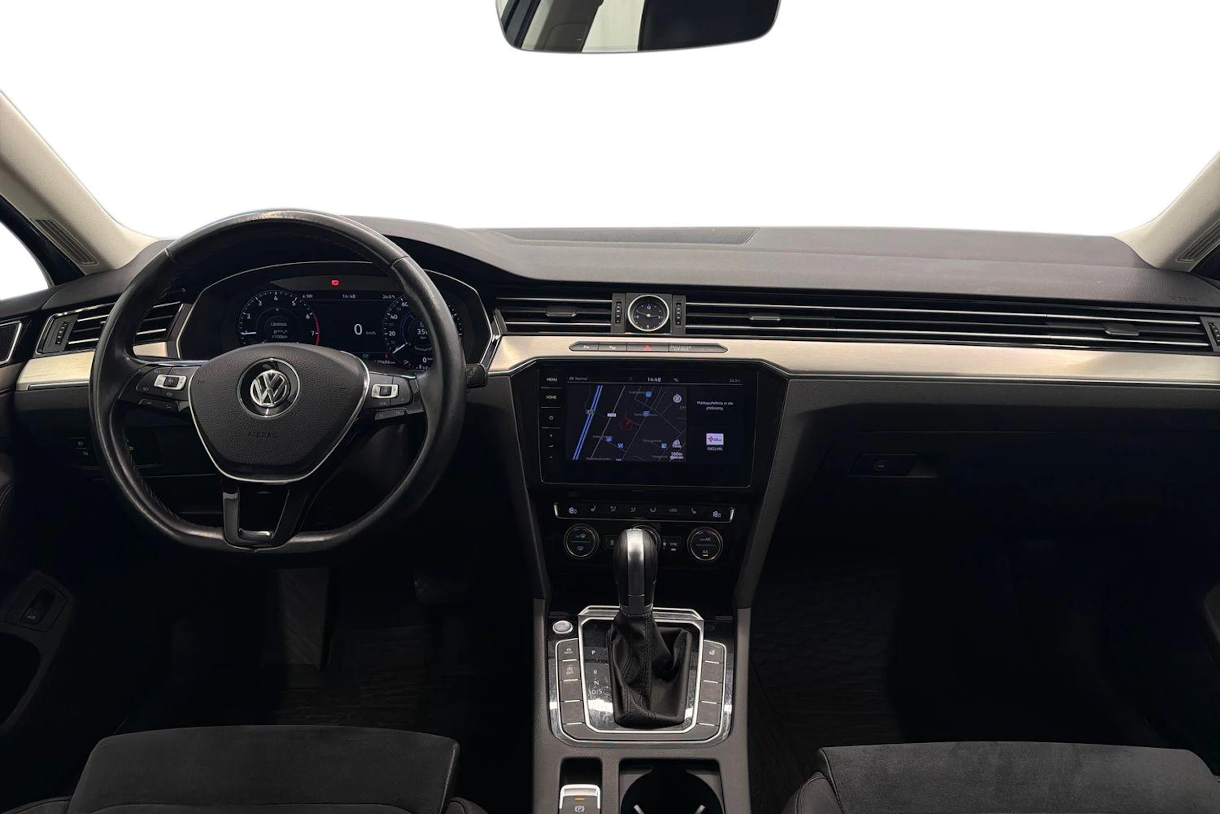 sininen Volkswagen Passat 2019 kuva 7.