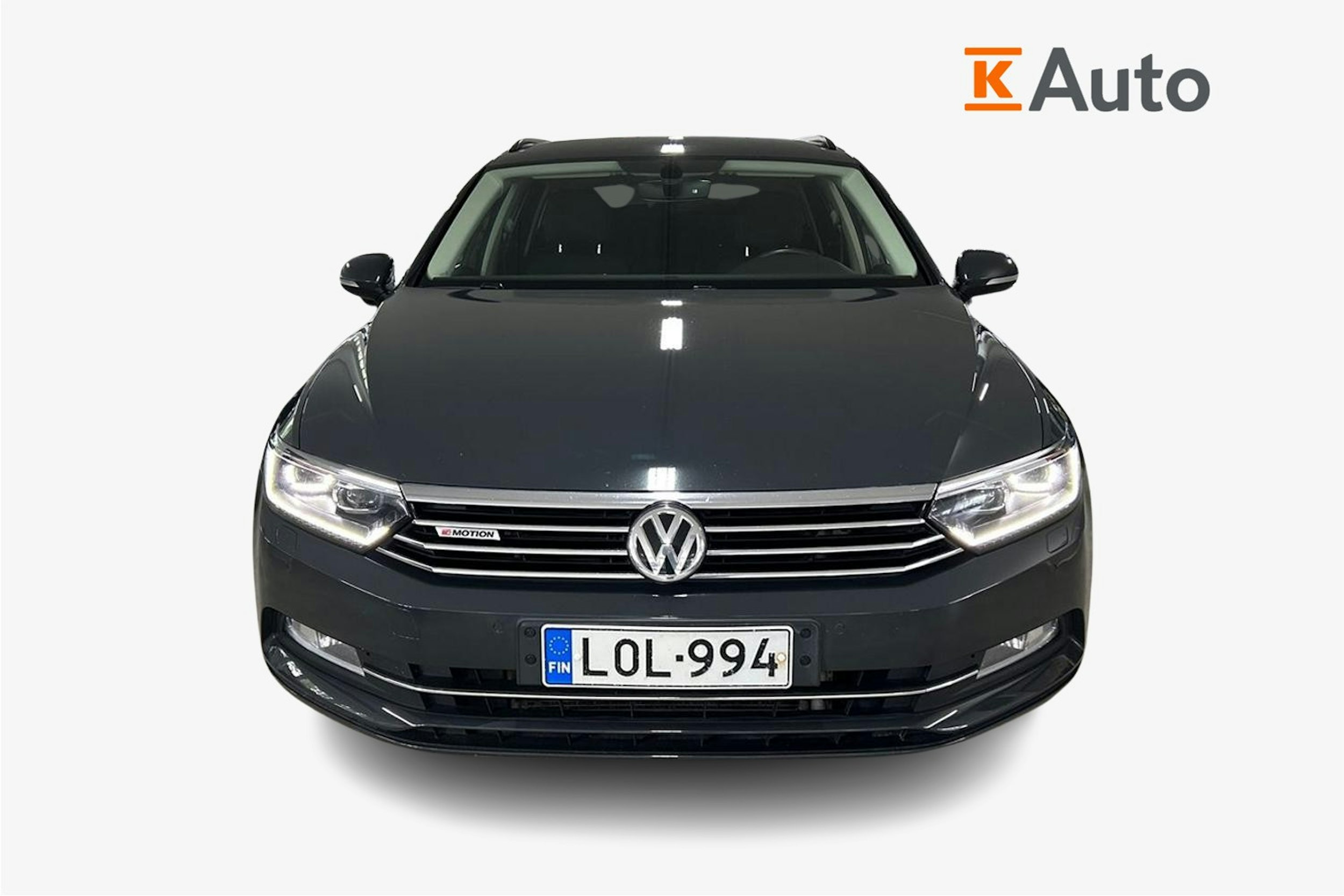 harmaa Volkswagen Passat 2018 kuva 5.