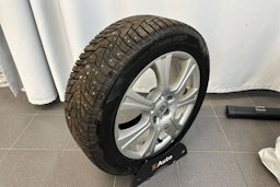 valkoinen Volkswagen Passat 2018 kuva 10.