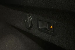 harmaa Volkswagen Passat 2018 kuva 23.