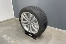 Valkoinen Volkswagen PASSAT 2018 kuva 11.