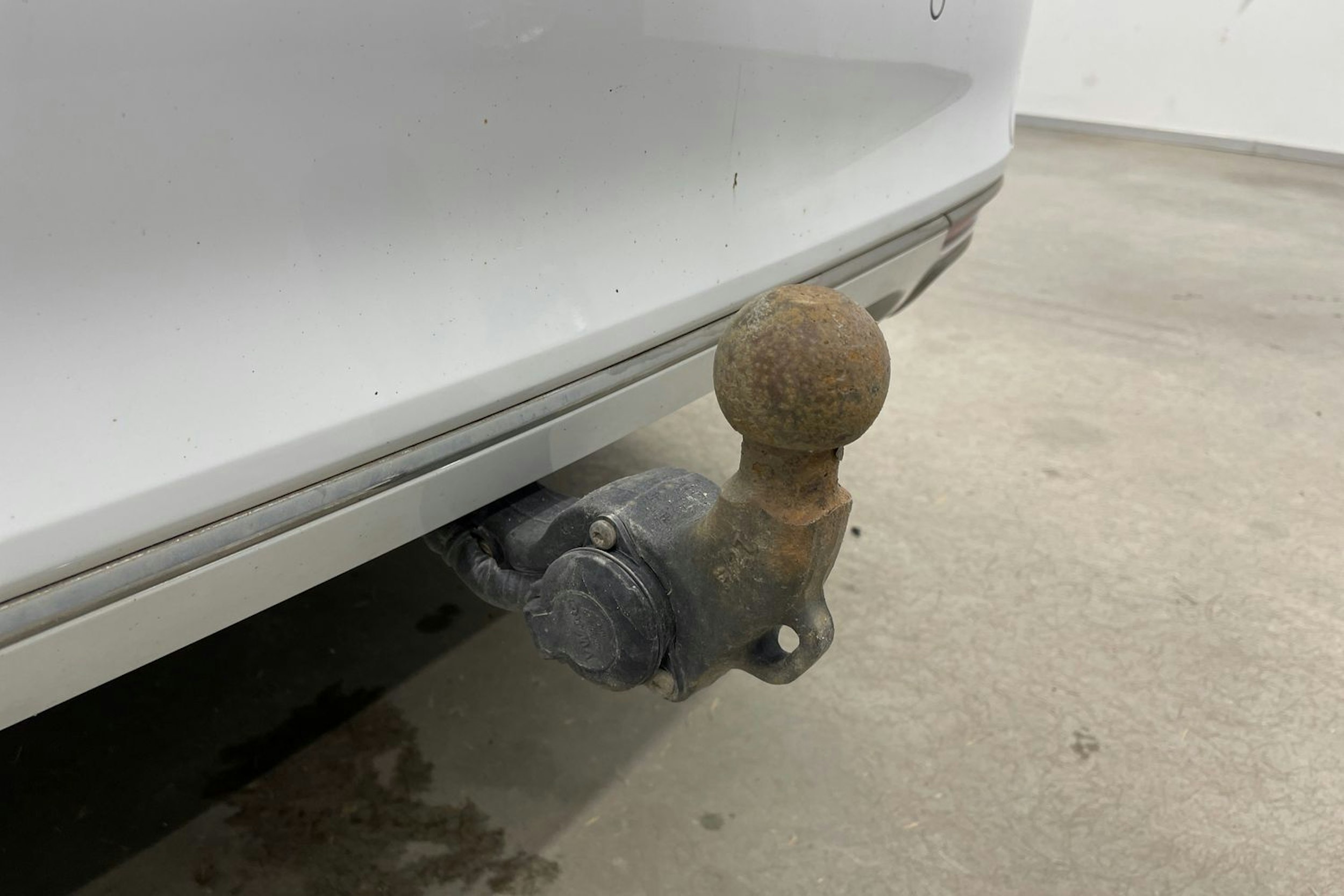 Valkoinen Volkswagen PASSAT 2018 kuva 27.