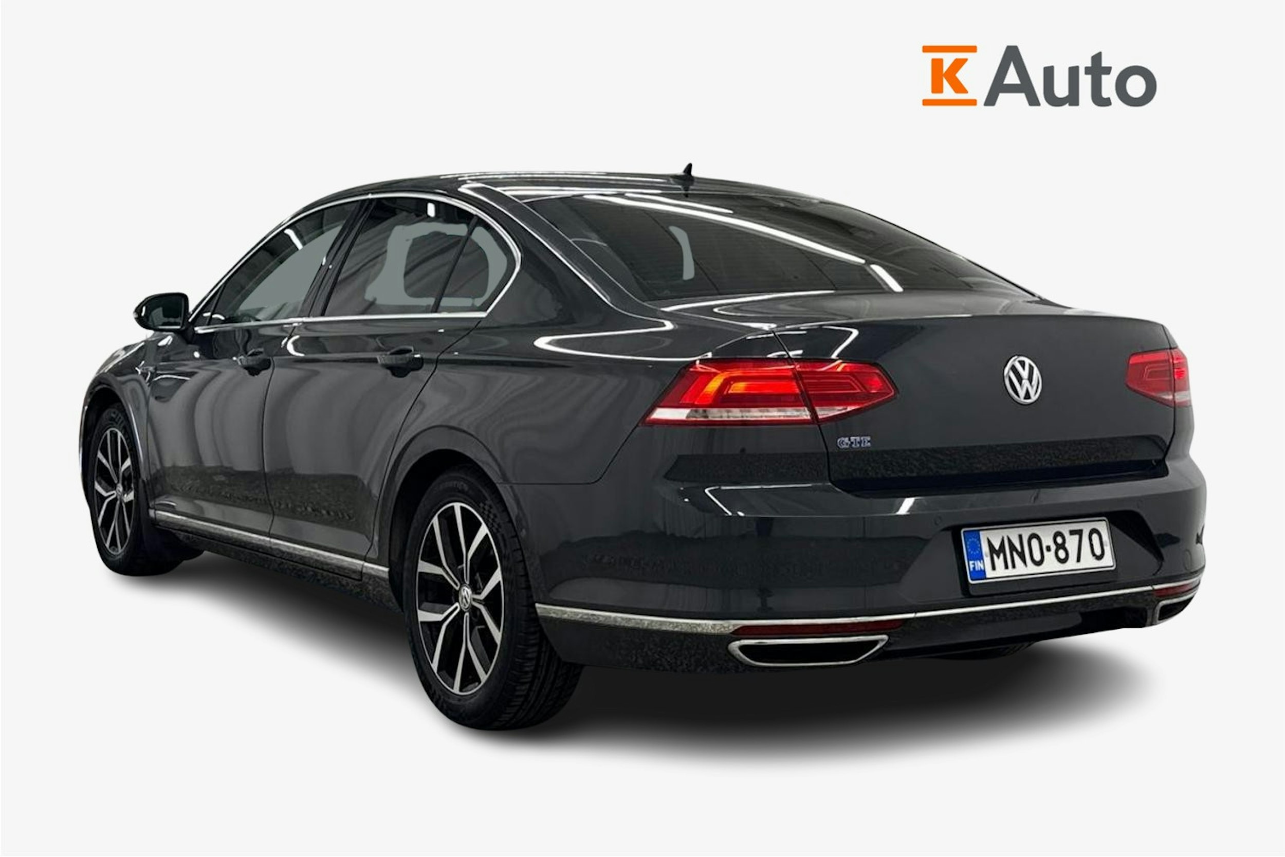 Harmaa Volkswagen PASSAT 2018 kuva 2.
