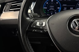 Harmaa Volkswagen PASSAT 2018 kuva 16.