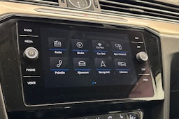 Harmaa Volkswagen PASSAT 2018 kuva 23.