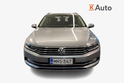 sininen Volkswagen Passat 2018 kuva 5.