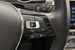 hopea Volkswagen Passat 2018 kuva 18.