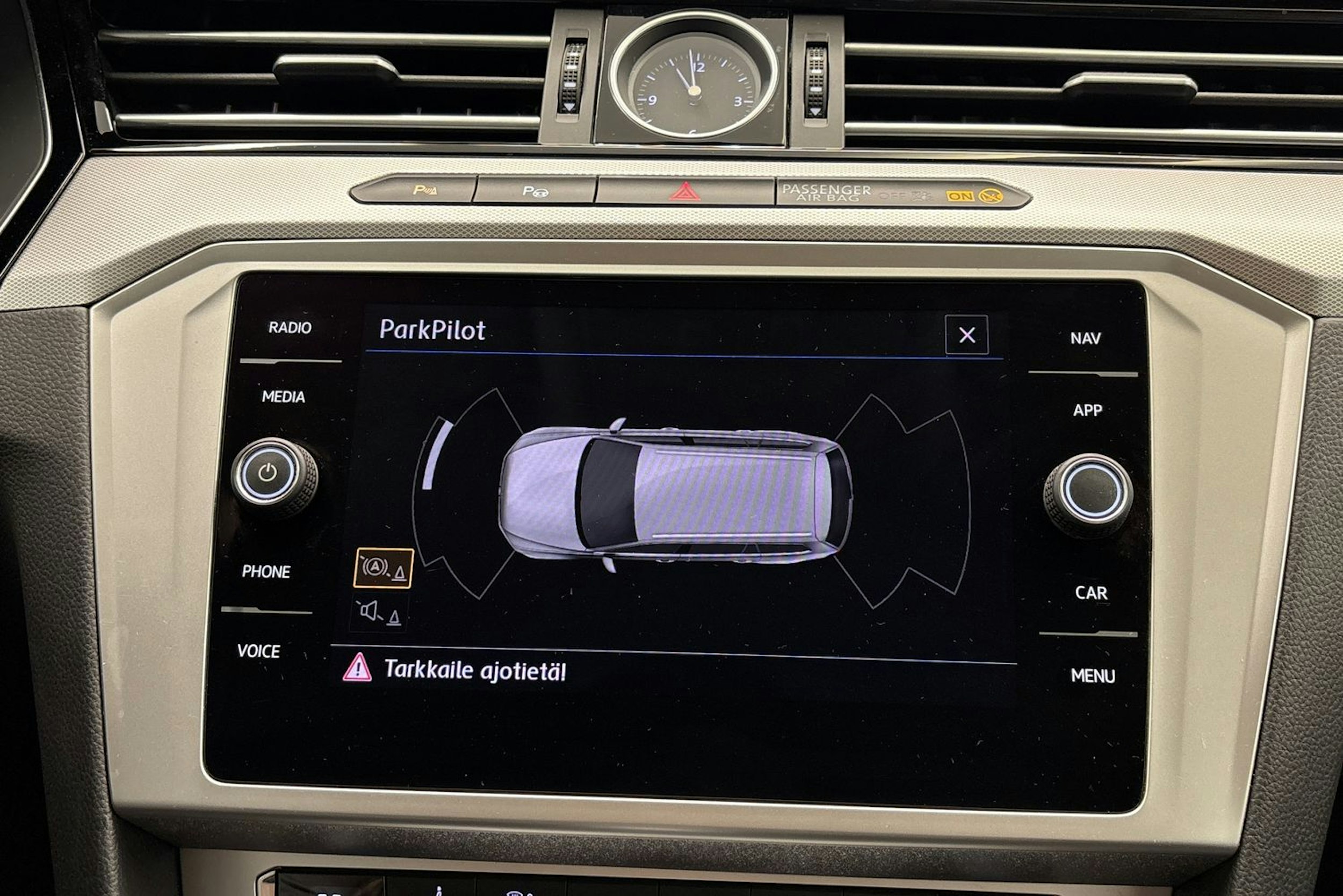 hopea Volkswagen Passat 2018 kuva 20.