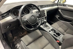 valkoinen Volkswagen Passat 2018 kuva 3.