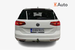 Valkoinen Volkswagen PASSAT 2018 kuva 3.