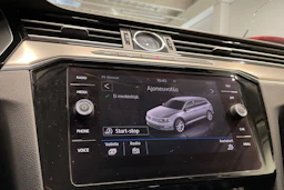 Valkoinen Volkswagen PASSAT 2018 kuva 16.