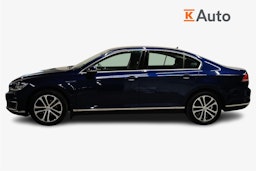 Sininen Volkswagen PASSAT 2018 kuva 5.