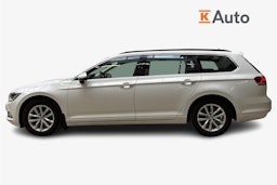 Valkoinen Volkswagen PASSAT 2018 kuva 5.