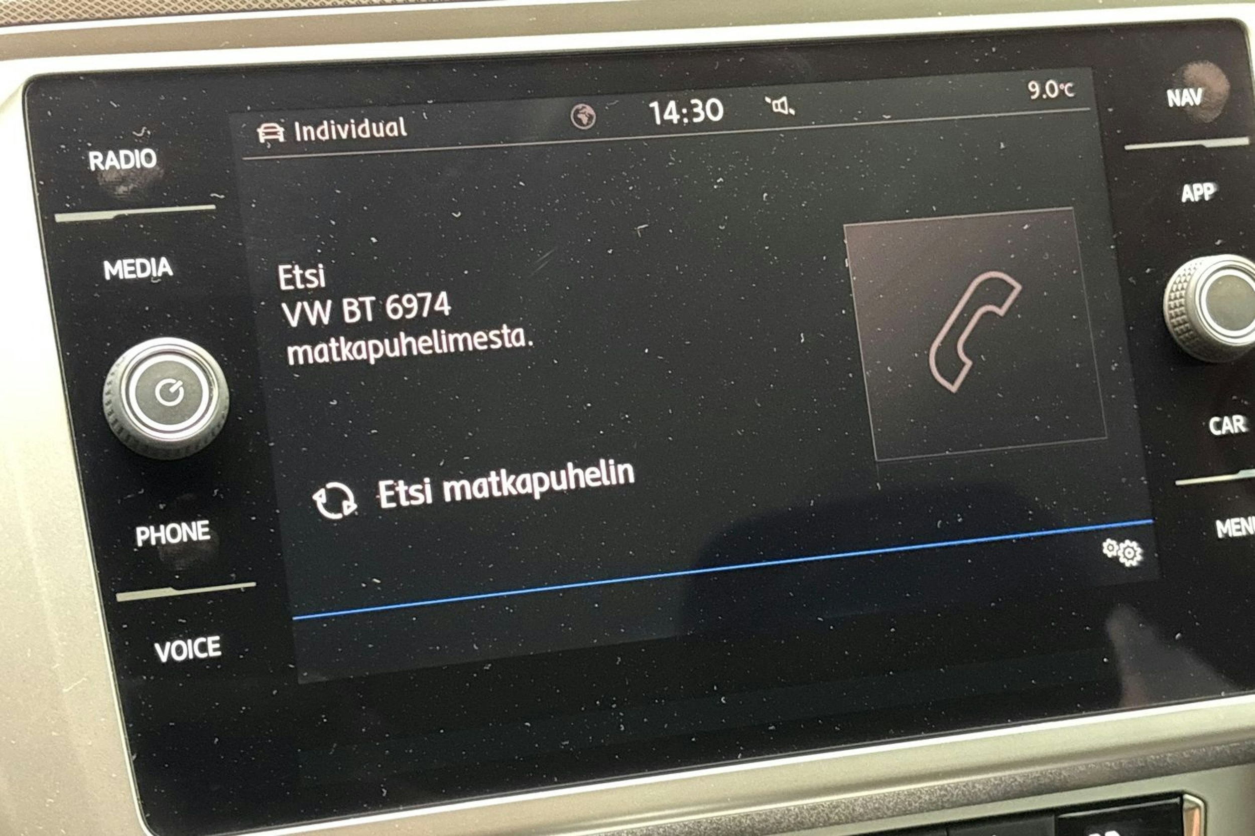 Valkoinen Volkswagen PASSAT 2018 kuva 23.