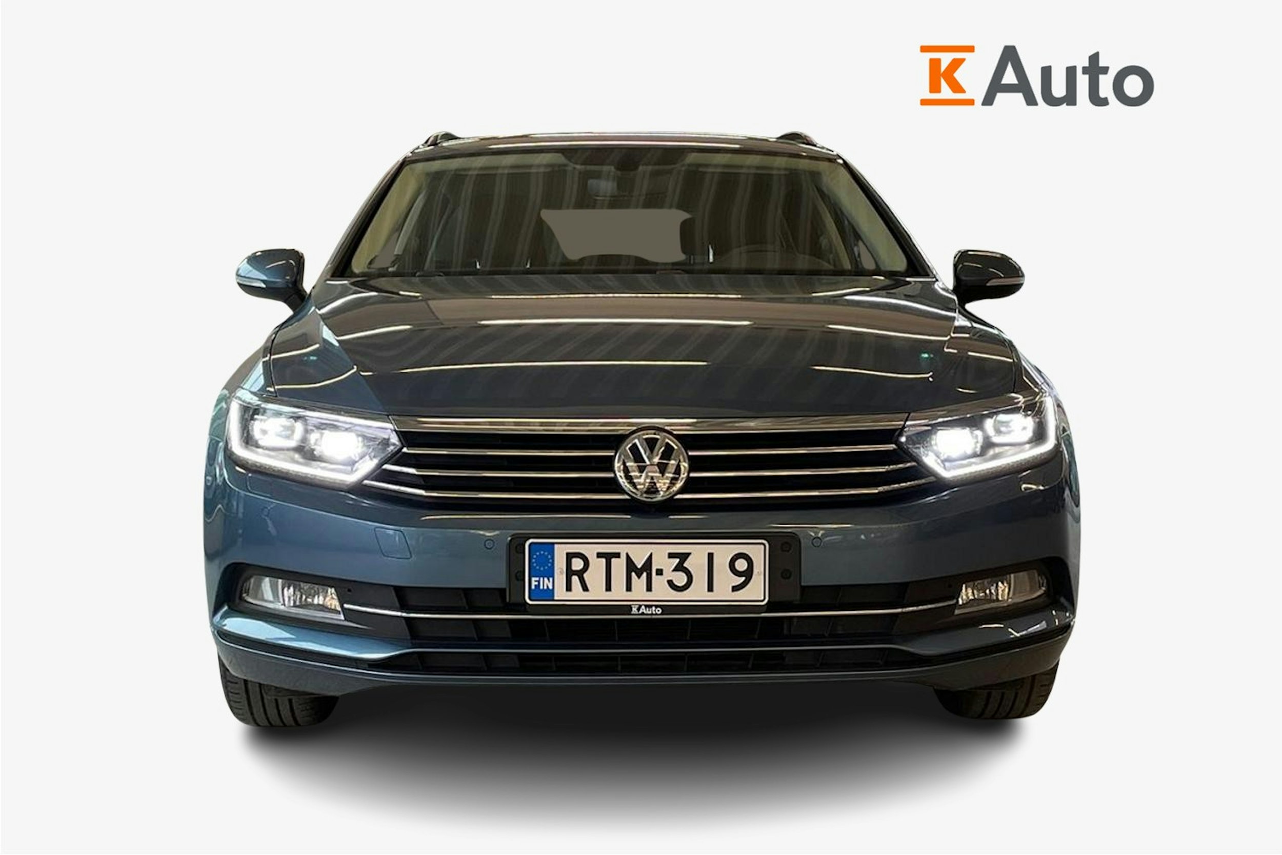 sininen Volkswagen Passat 2018 kuva 5.
