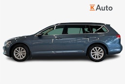 sininen Volkswagen Passat 2018 kuva 6.