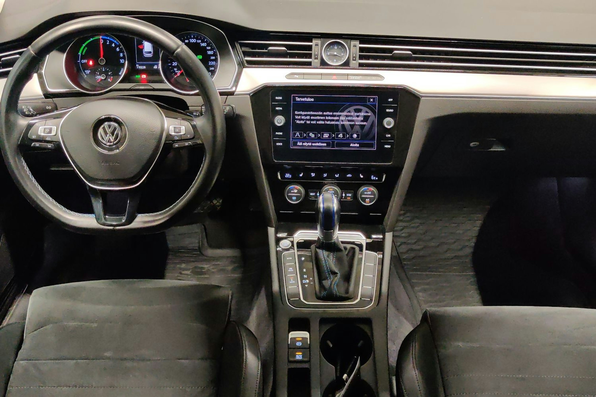 Hopea Volkswagen PASSAT 2018 kuva 9.