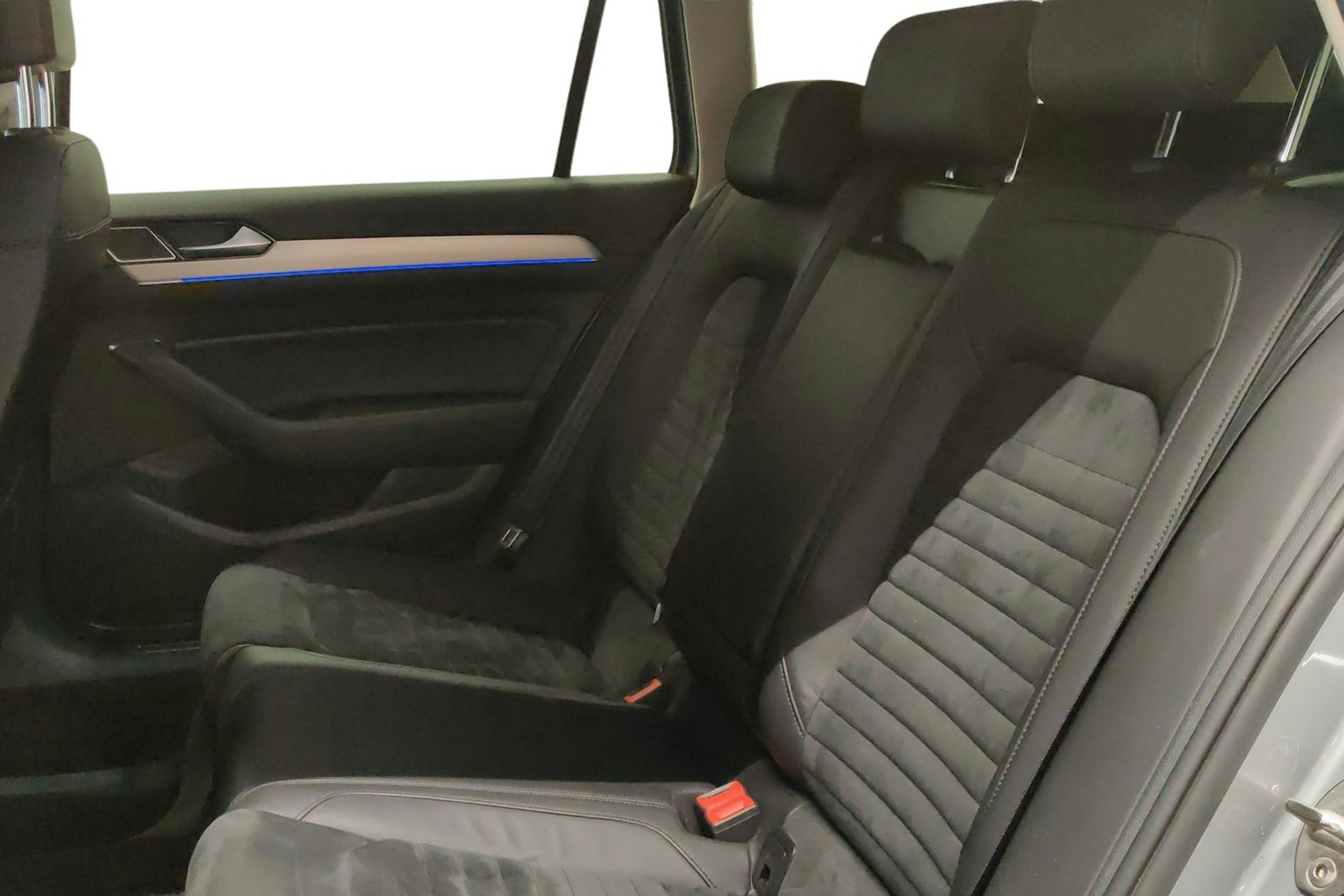Hopea Volkswagen PASSAT 2018 kuva 10.