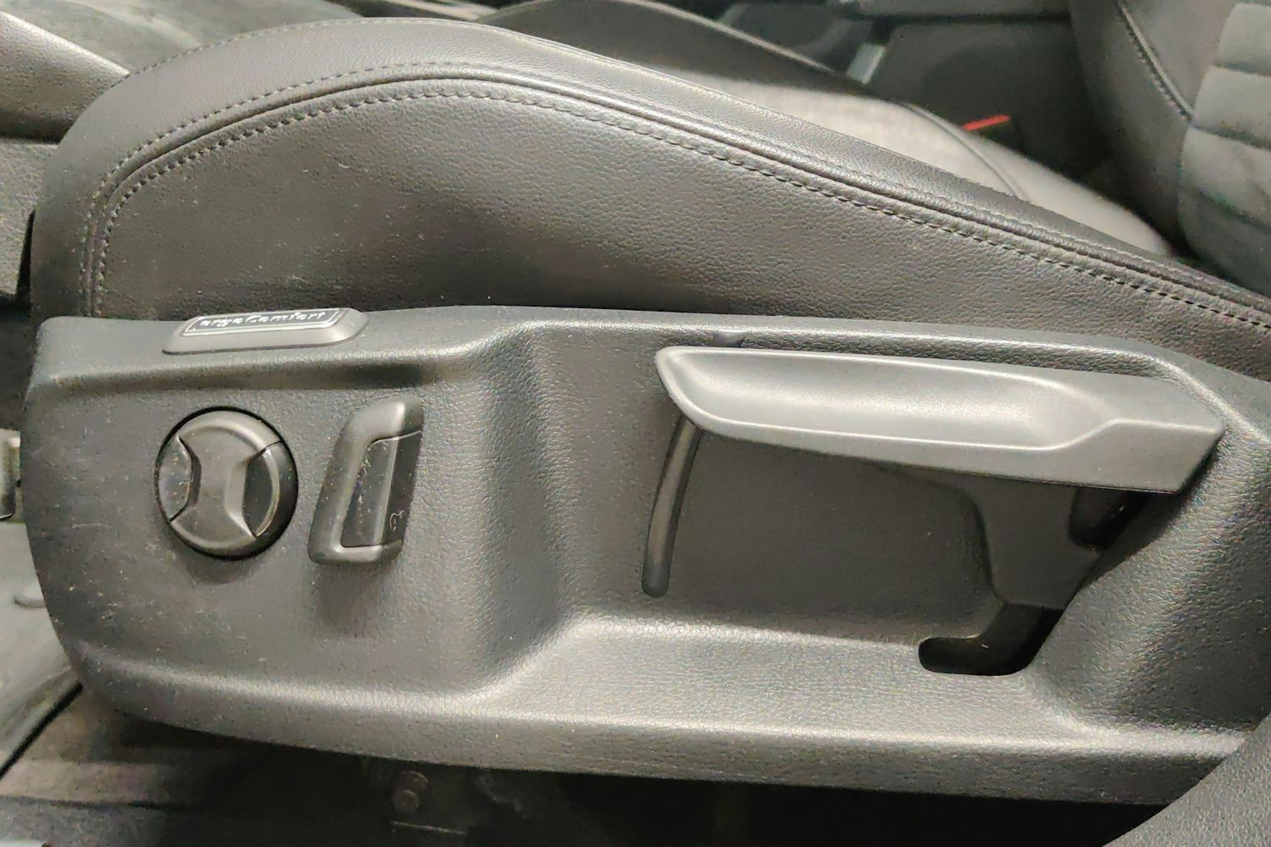 Hopea Volkswagen PASSAT 2018 kuva 20.