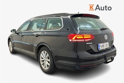 musta Volkswagen Passat 2018 kuva 2.
