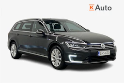 harmaa Volkswagen Passat 2018 kuva 1.