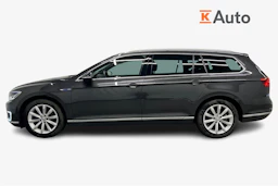harmaa Volkswagen Passat 2018 kuva 5.