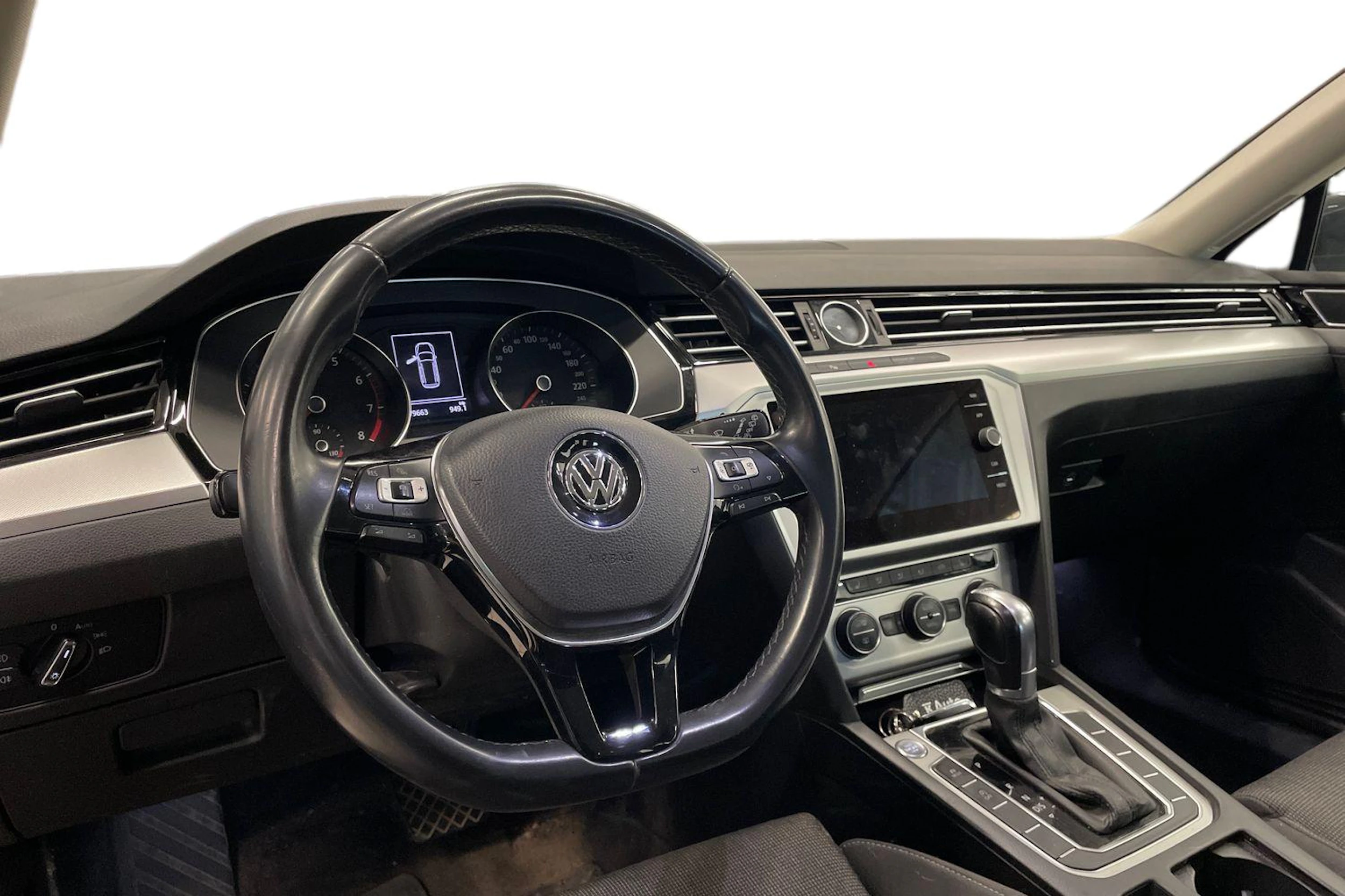 Harmaa Volkswagen PASSAT 2018 kuva 3.
