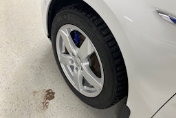 Valkoinen Volkswagen PASSAT 2018 kuva 13.