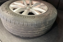 valkoinen Volkswagen Passat 2018 kuva 14.