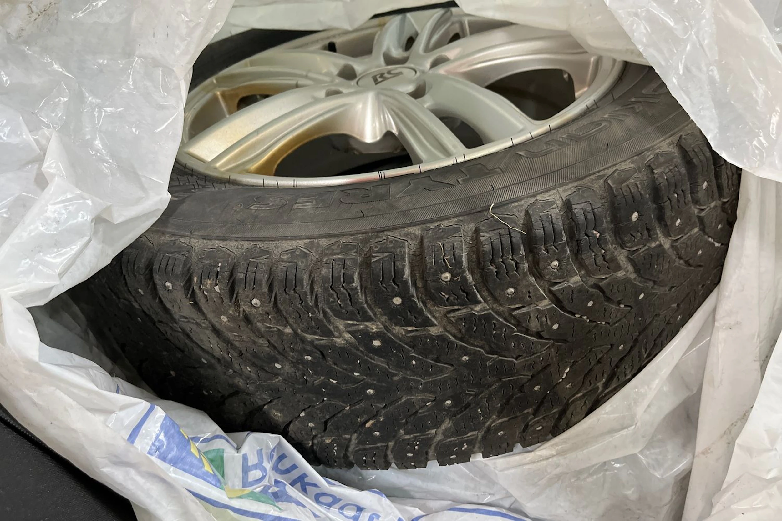 Sininen Volkswagen PASSAT 2018 kuva 5.