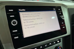 Sininen Volkswagen PASSAT 2018 kuva 23.
