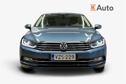 sininen Volkswagen Passat 2018 kuva 5.