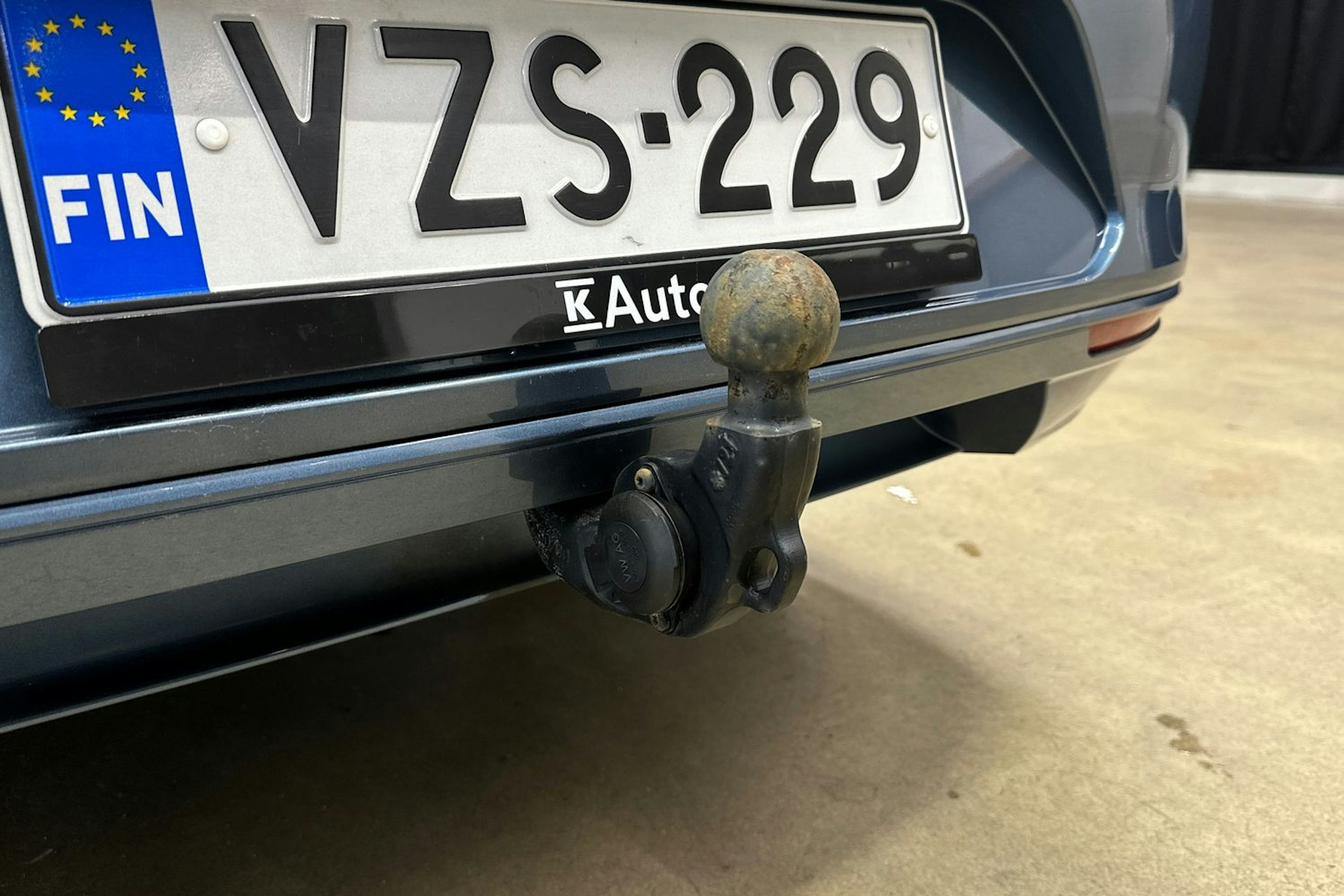 sininen Volkswagen Passat 2018 kuva 34.