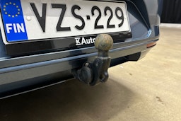 sininen Volkswagen Passat 2018 kuva 34.