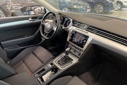 hopea Volkswagen Passat 2018 kuva 12.