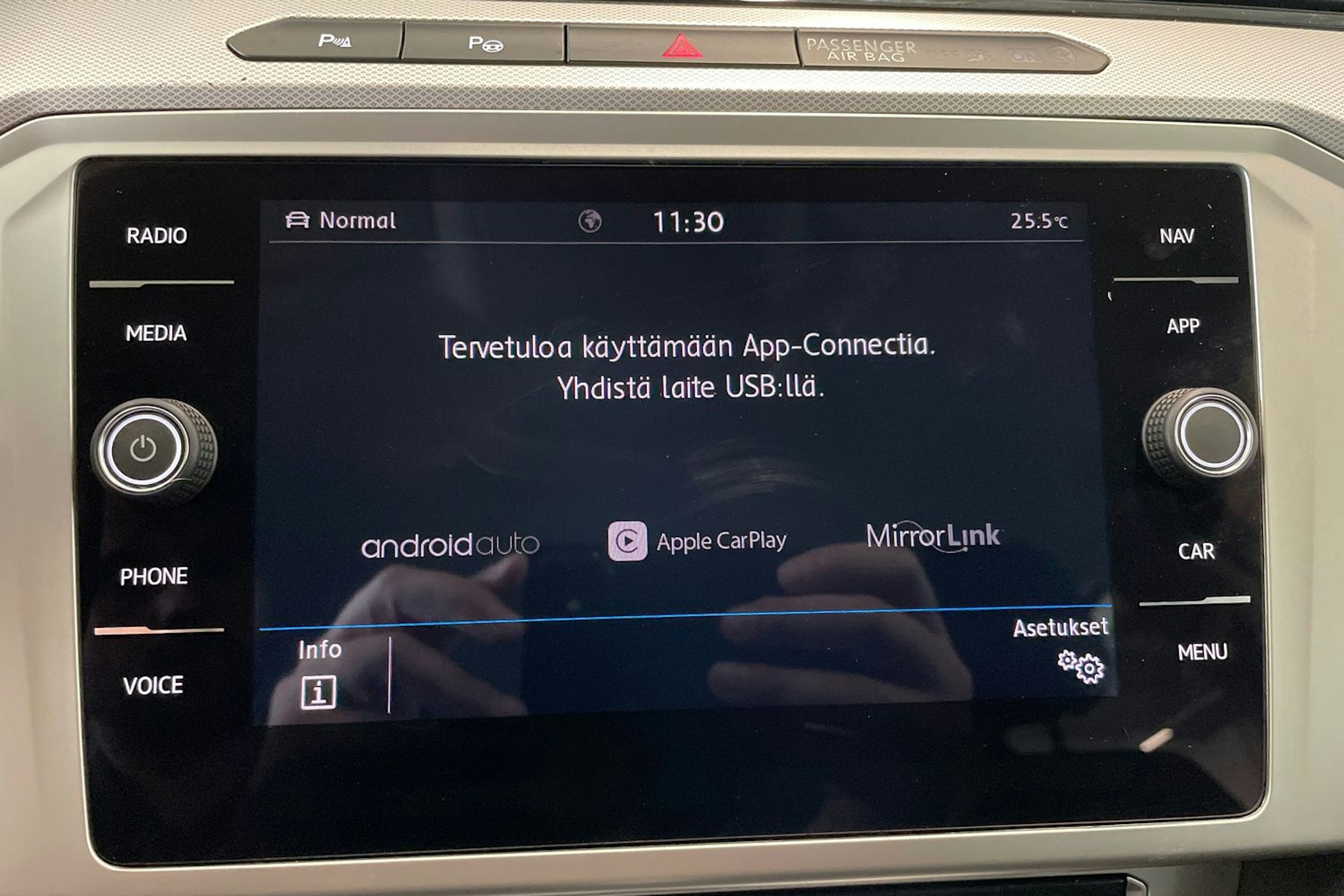 hopea Volkswagen Passat 2018 kuva 23.