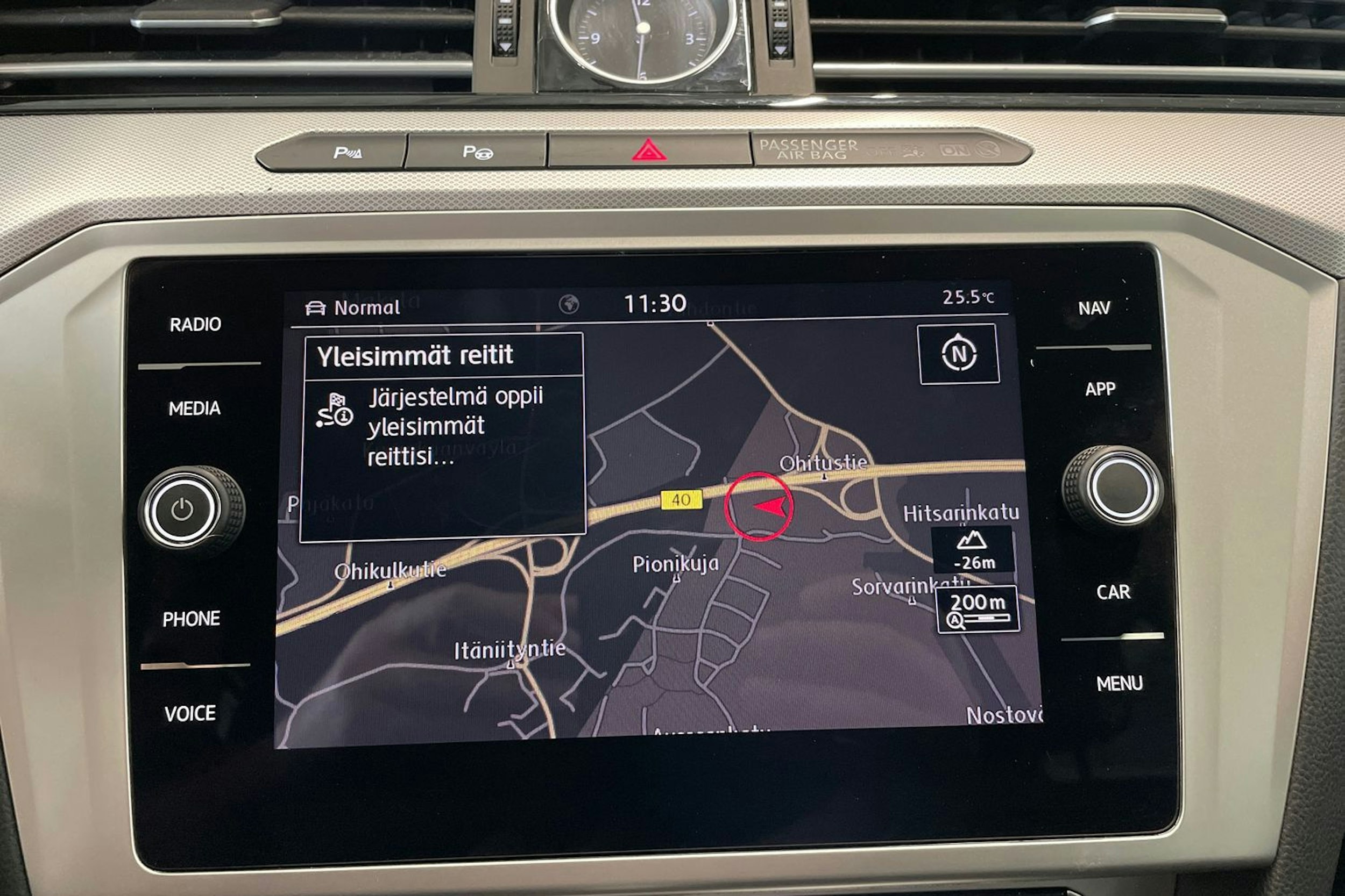 hopea Volkswagen Passat 2018 kuva 25.