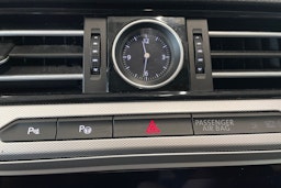 hopea Volkswagen Passat 2018 kuva 27.