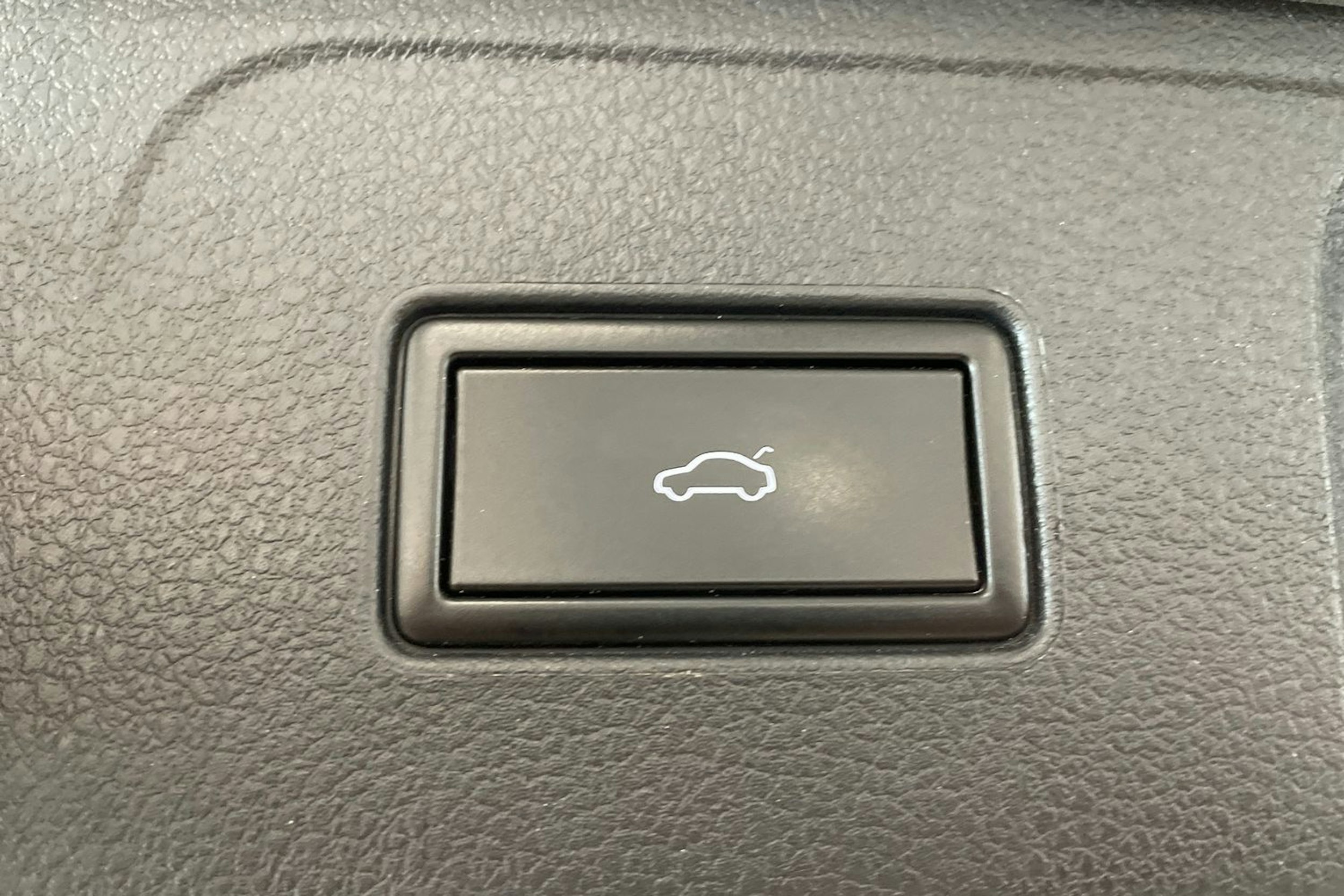 hopea Volkswagen Passat 2018 kuva 36.