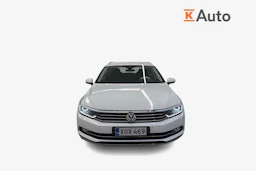 valkoinen Volkswagen Passat 2018 kuva 5.