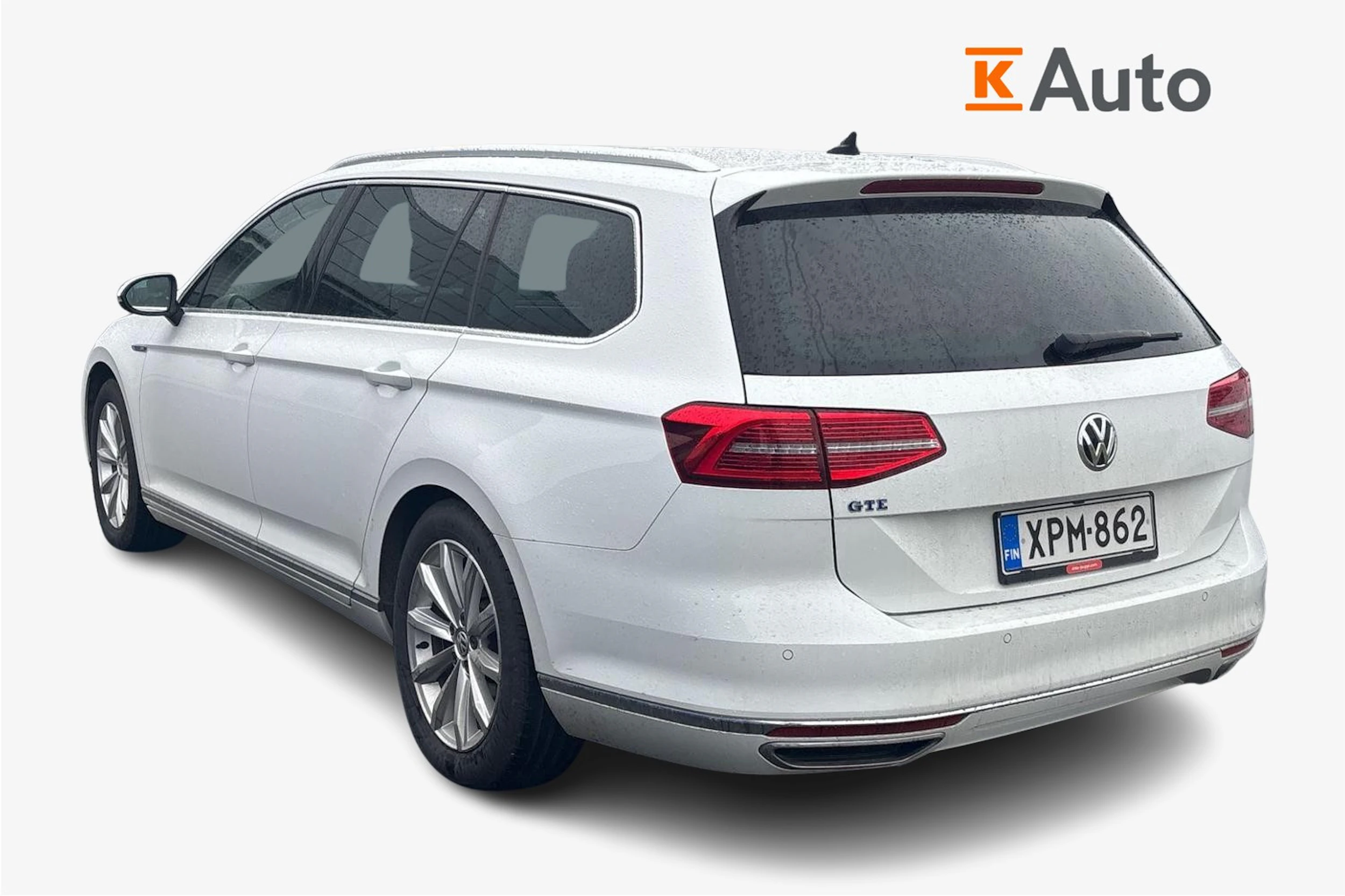 Valkoinen Volkswagen PASSAT 2018 kuva 2.