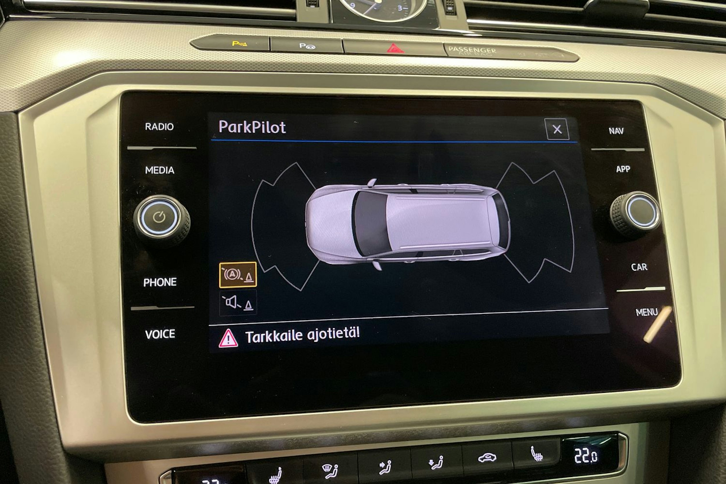 Musta Volkswagen PASSAT 2018 kuva 20.