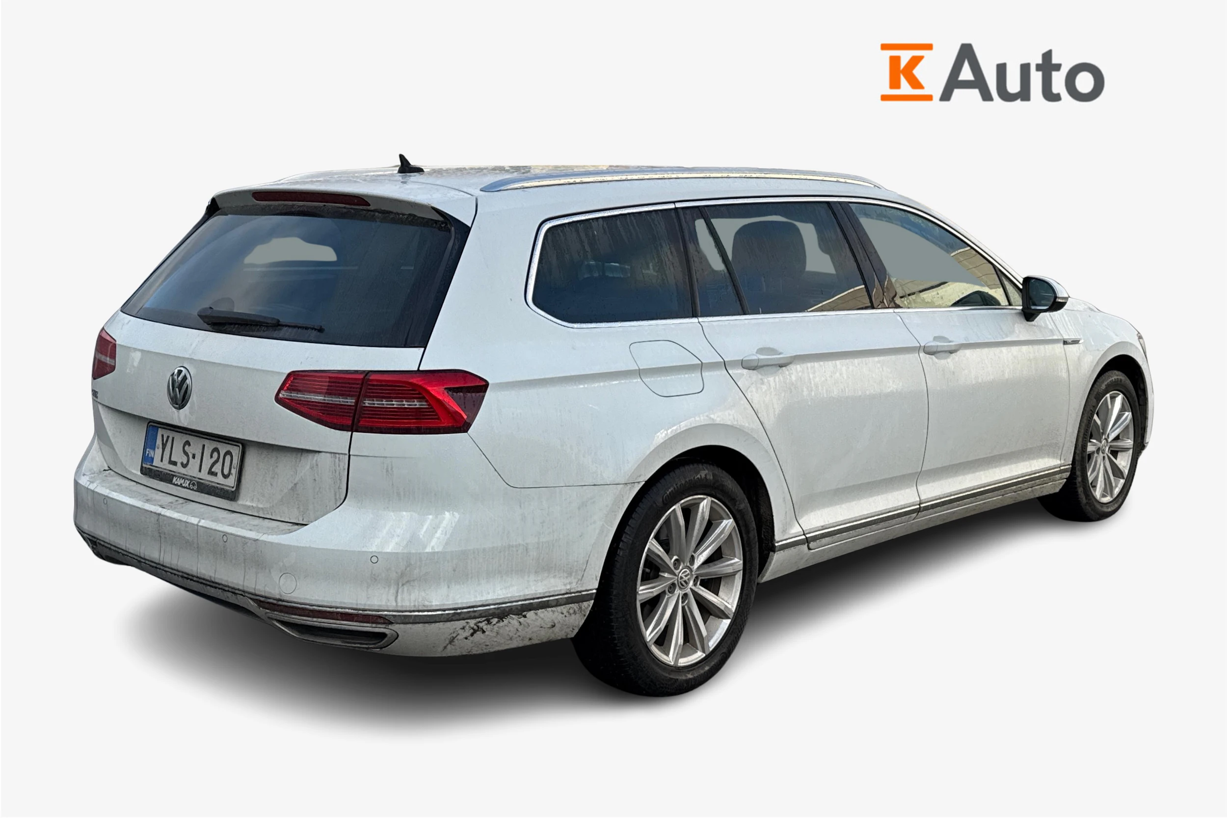 valkoinen Volkswagen Passat 2018 kuva 2.
