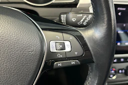 met. harmaa Volkswagen Passat 2018 kuva 19.