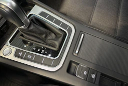 met. harmaa Volkswagen Passat 2018 kuva 21.