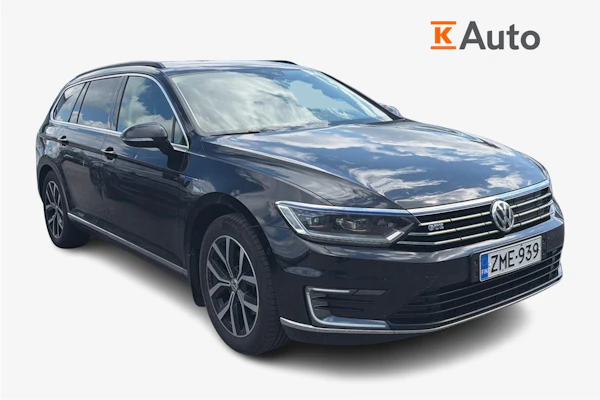 Volkswagen Passat Variant GTE Plug-In Hybrid 160 kW (218 hv) DSG-automaatti