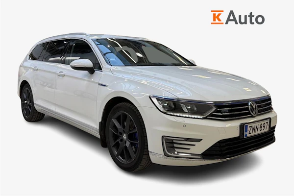 Volkswagen Passat Variant GTE Plug-In Hybrid 160 kW (218 hv) DSG-automaatti | SOH 84.1% |