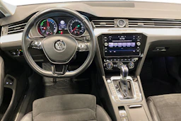 hopea Volkswagen Passat 2018 kuva 7.